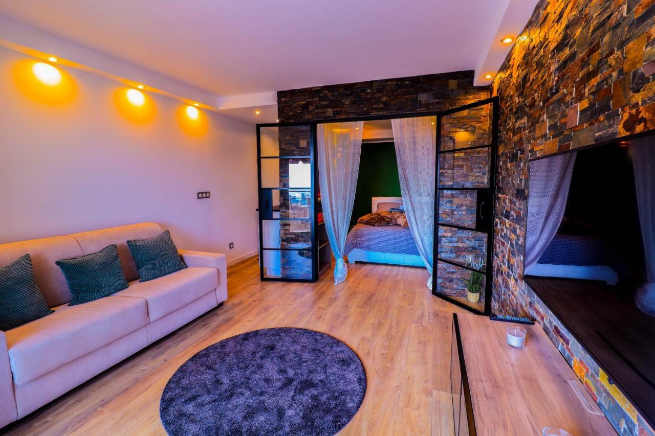The Paradise Monac'Home Parking Monte Carlo Exterior photo